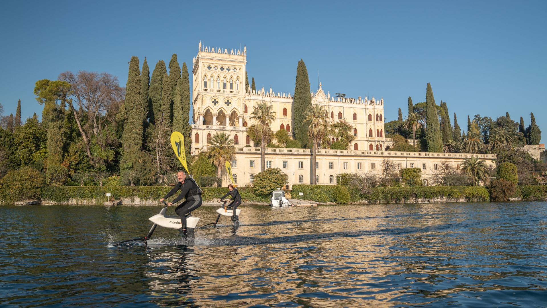 due hydrofoil bike isola del garda, san felice lago di garda